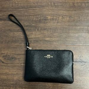 Coach Corner Zip Wristlet